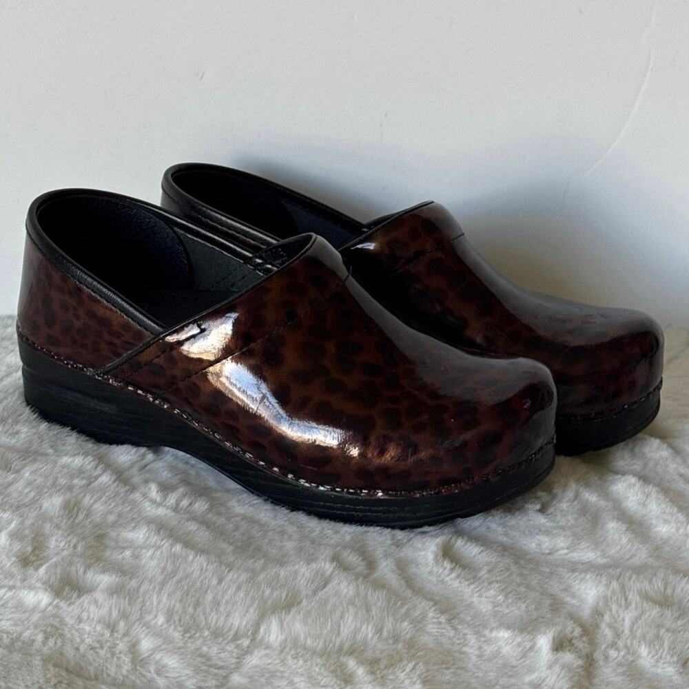 Dansko Professional Brown Tortoise Shell Leather Clogs Womens Sz 39/US 8.5-9 EUC - Picture 9 of 11